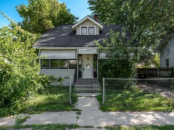 808 18th Ave, Rockford, IL 61104