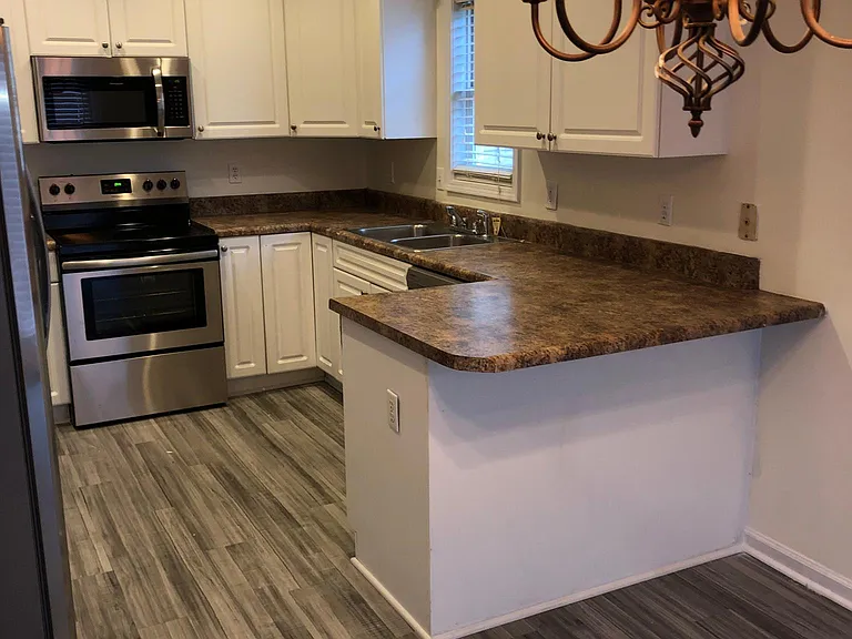 133 Lauren Wood Cir — Photo 12