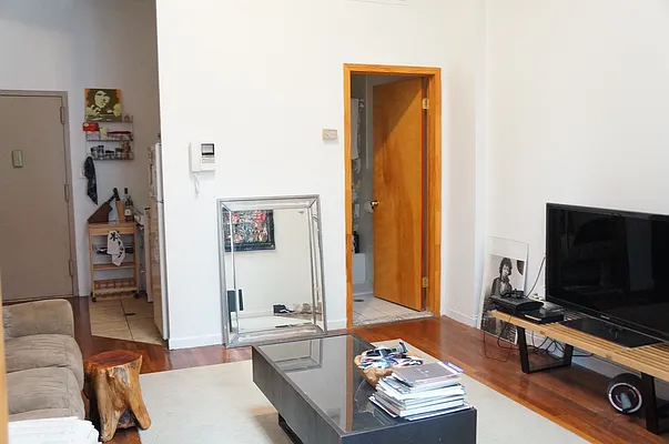 Rented by J Misrahi Realty Corp | media 25