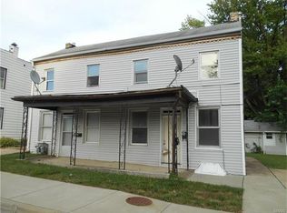 26 S 17th St, Belleville, IL 62226