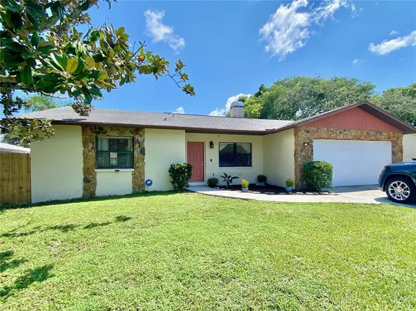 2665 South Dr, Clearwater, FL 33759