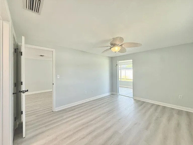 4411 Rustic Dr #1 — Photo 15