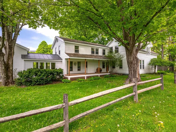 2677 Route 30, Dorset, VT 05251
