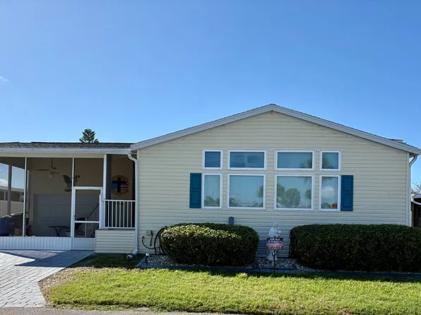 958 Cayman E, Venice, FL 34285