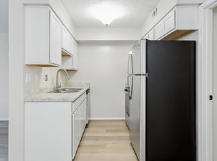 Devonshire Apartments, Louisville, KY 40222