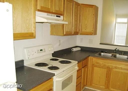 4th image of 5055 Woods Line Dr Unit 28