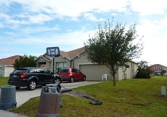 4th image of 5914 NW Brianna Ct
