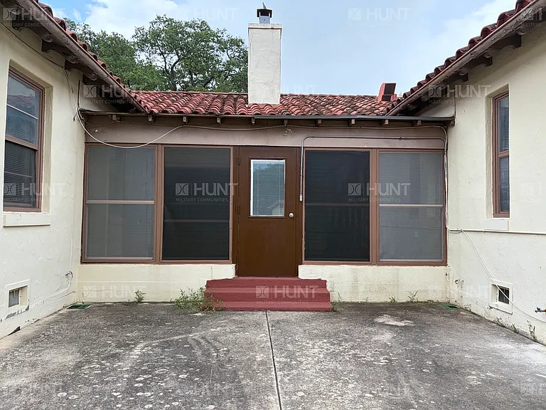 1 E Park Ln #321 — Photo 34
