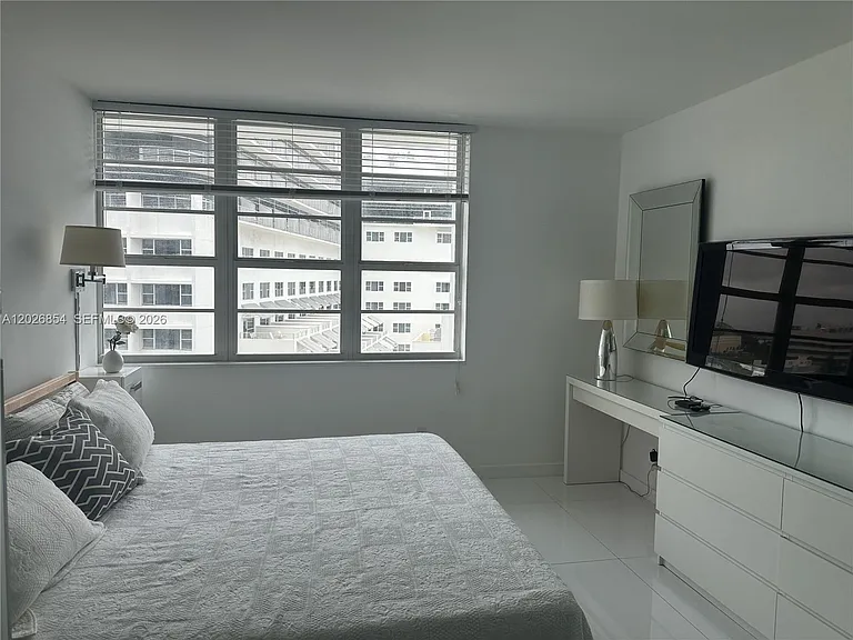 100 Lincoln Rd #835 — Photo 7