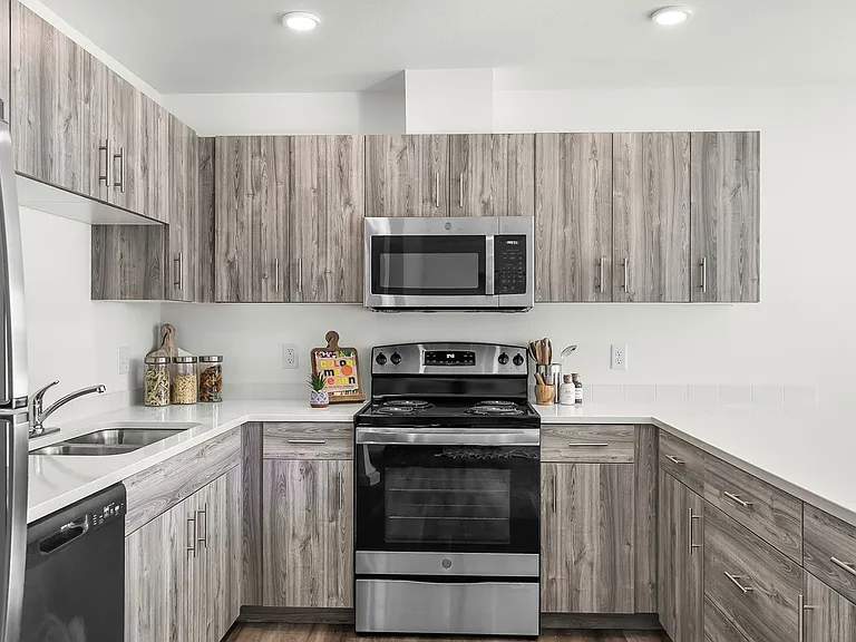 930 W Felicity Ln — Photo 25