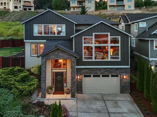 2339 N 6th St, Washougal, WA 98671