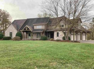 1091 N Hillcrest Rd, Vincennes, IN 47591