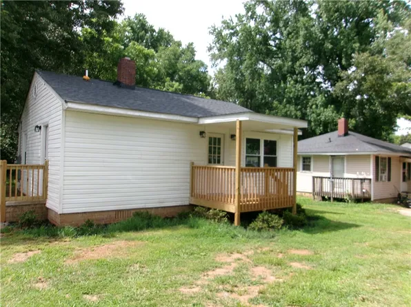2914 Pollard Dr, Anderson, SC 29626