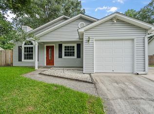 303 White Church Ln, Summerville, SC 29485