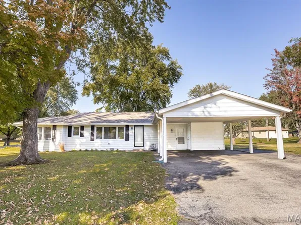 209 Linda Dr, Fairview Heights, IL 62208