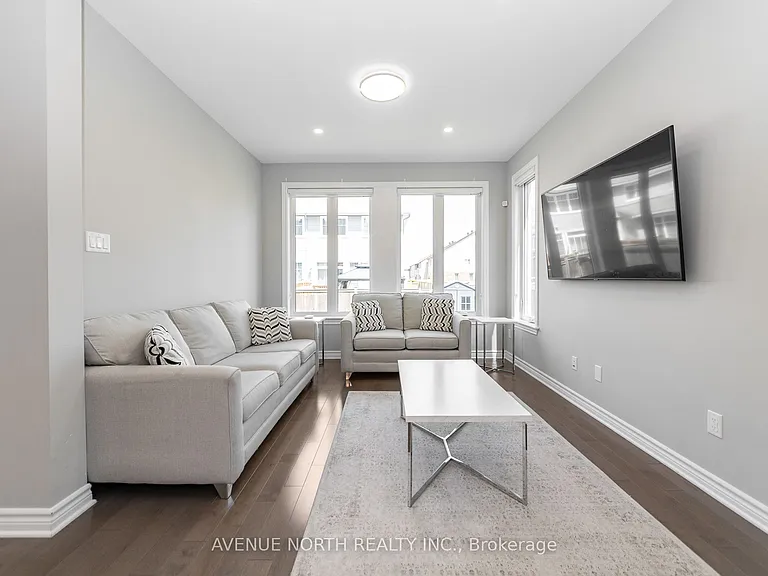 87 Nepeta Cres — Photo 14