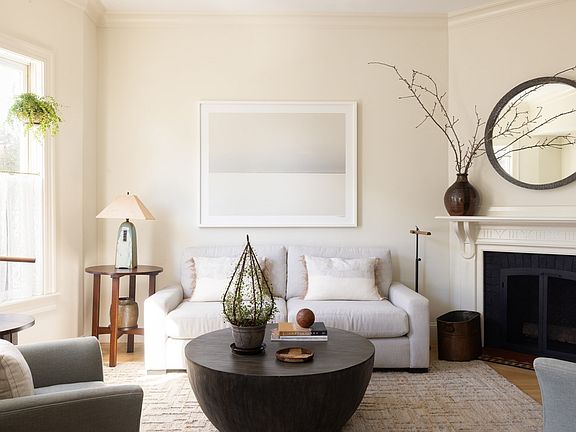 2nd image of 38 Linden St APT 4