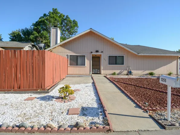 1255 Watson Ranch Way, Dixon, CA 95620