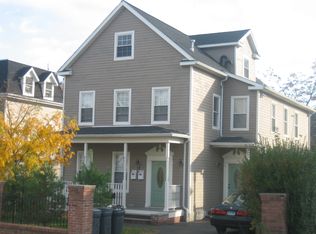 14 Elizabeth St APT 1, Norwalk, CT 06854