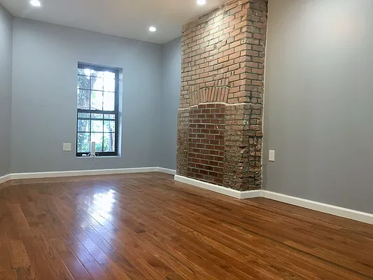 Rented by Crosstown Apartments NYC | media 13