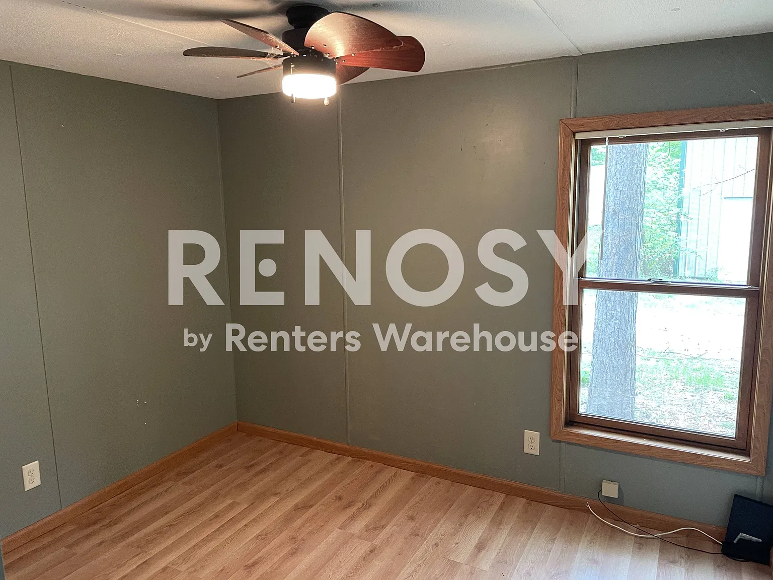 Private Country Retreat 2 Bed, 1 Bath Manufactured Home outside of Wheeler, WI — Photo 3