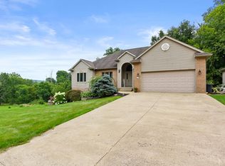 1511 State Route 603, Lucas, OH 44843