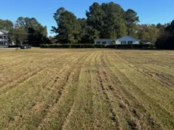 3rd Loop Rd, Florence, SC 29505