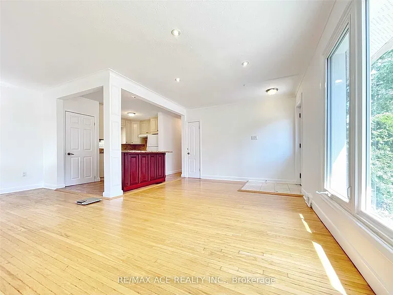 246 Horsham Ave #MAIN — Photo 5
