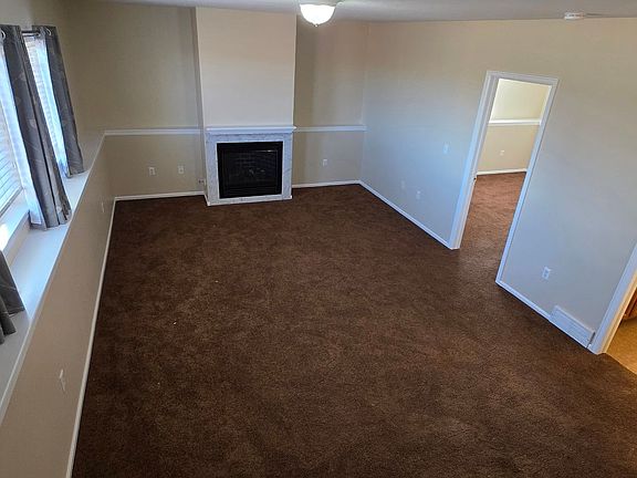 5th image of 2211 Bailey Ct