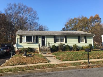 77 Martha Pl, Bridgeport, CT, 06606