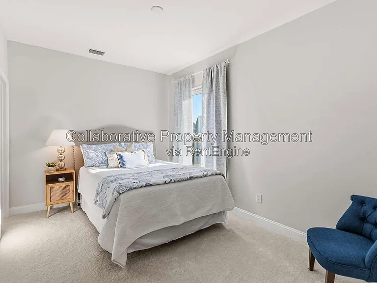 109 Sandy Bend Dr — Photo 29