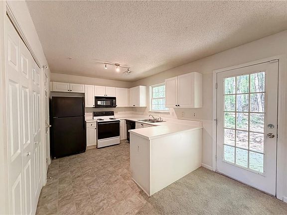 2nd image of 172 Watercress Ct