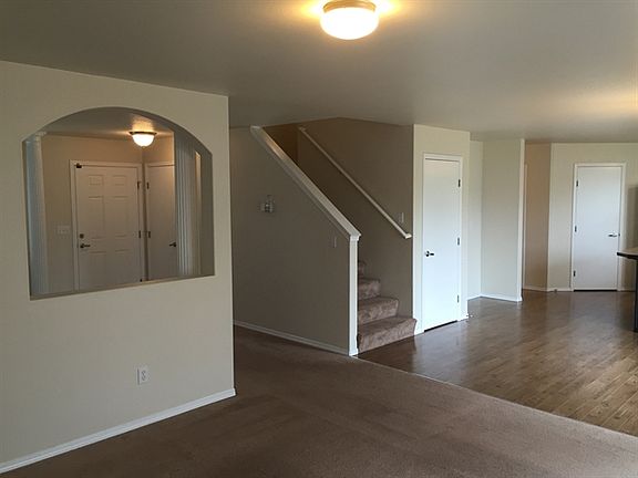 4th image of 18404 26th Ave E