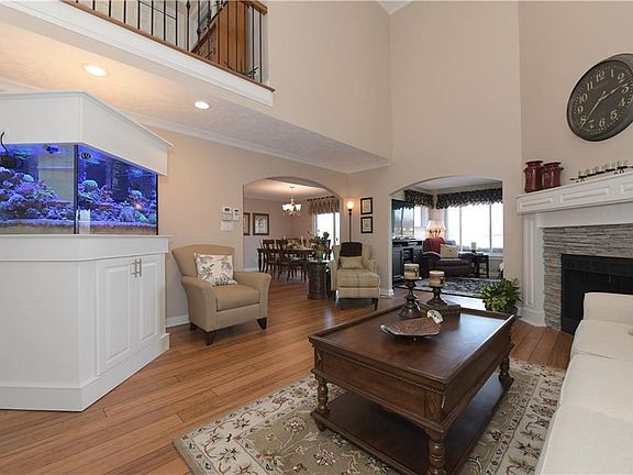 3rd image of 5665 Crystal Bay West Dr