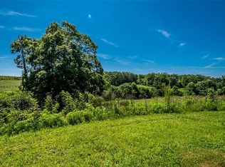 136 Sweetgrass Dr, Demorest, GA 30535