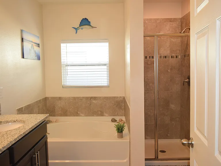 4060 Dragonfly Dr — Photo 14