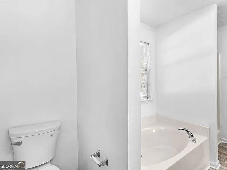 305 Nunnally Dr — Photo 30