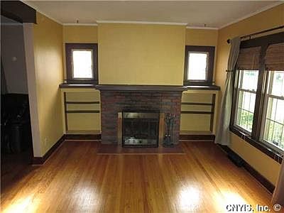 2nd image of 1308 Stolp Ave