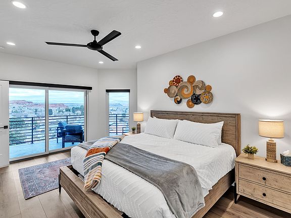 3rd image of 840 N Twin Lakes Dr Unit 409