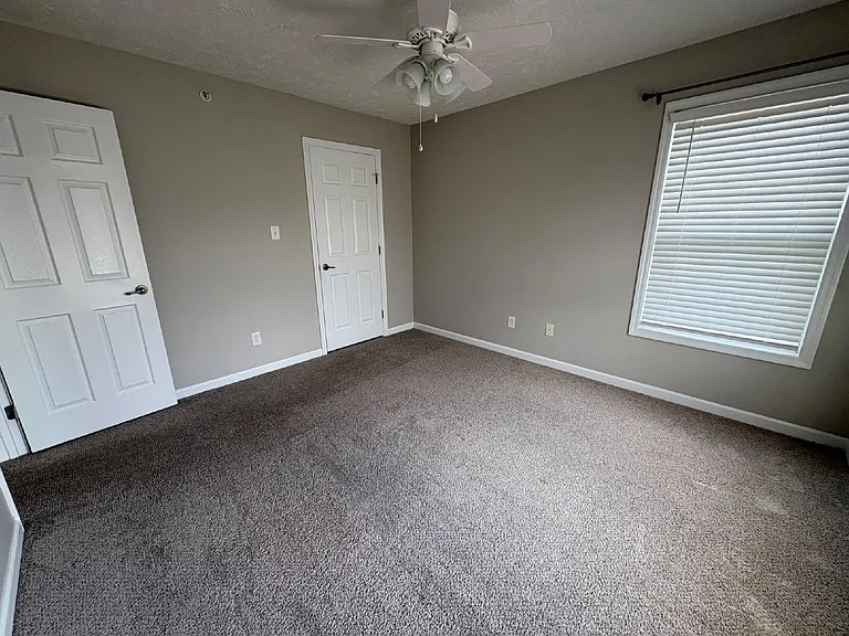 3330 Harbour Pointe Pl #12 — Photo 22