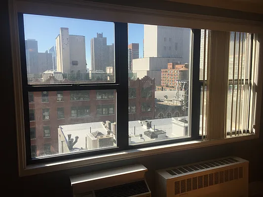 Rented by Metropolis Real Estate of Manhattan | media 11