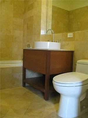Rented by RELO REDAC INC. | media 22