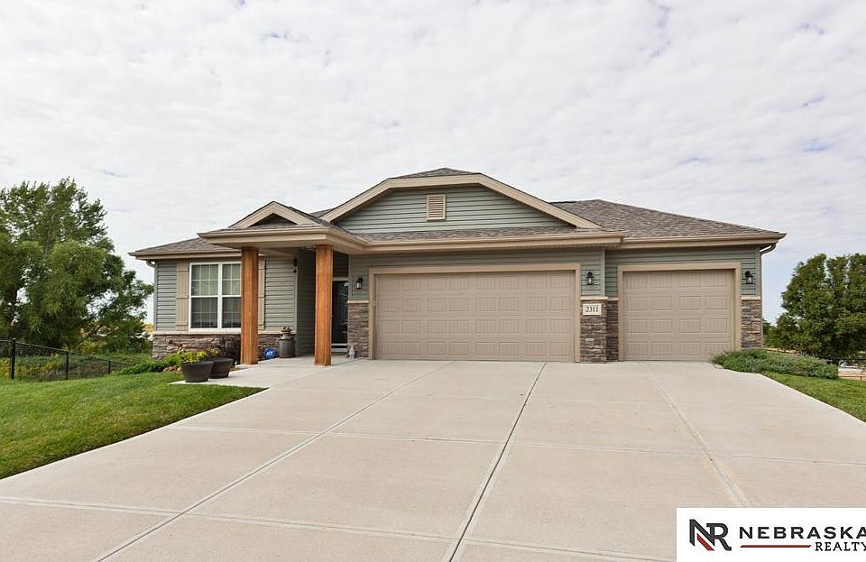 2311 Acorn Dr, Plattsmouth, NE 68048 Zillow