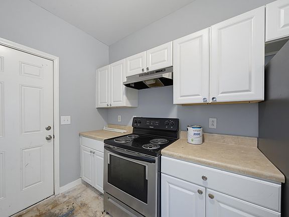 5th image of 1016 Camden Ave #1