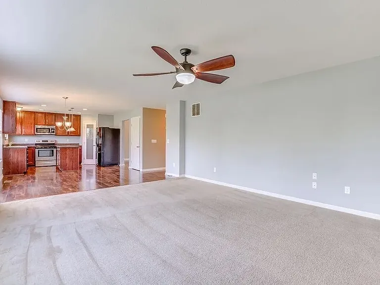 54 Shady Pines Ave — Photo 4