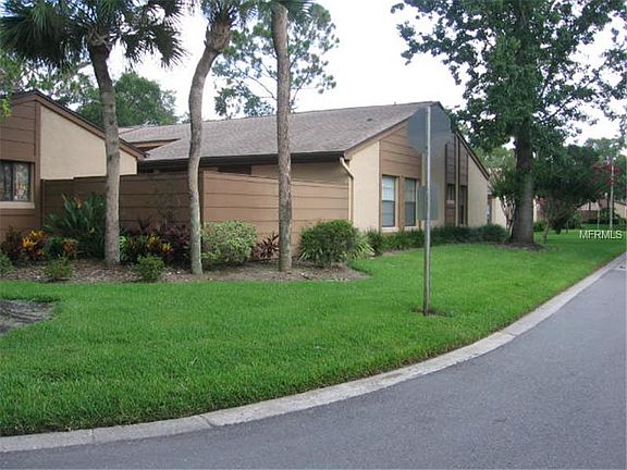 2nd image of 451 Meadowood Blvd