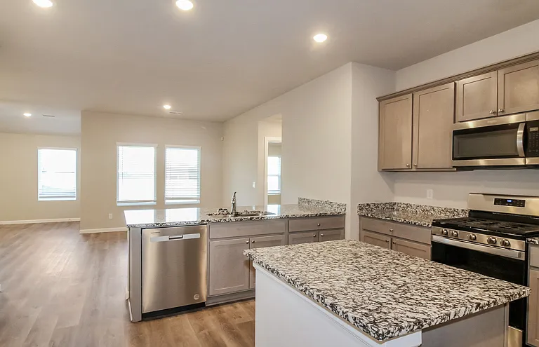 Sara Park Rental Homes — Photo 8