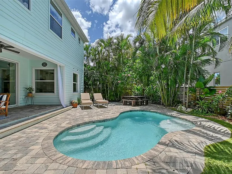 1738 Siesta Dr — Photo 39