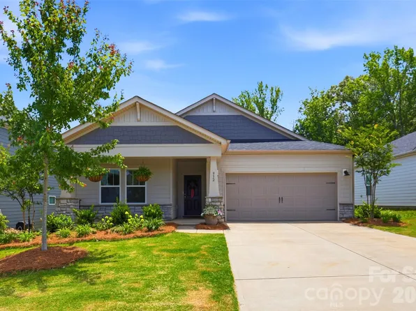 932 Rachel Anne Dr, Belmont, NC 28012