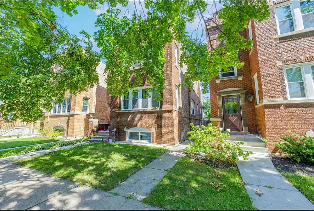 2 bed, 1200 sqft, $1,850 — Photo 2